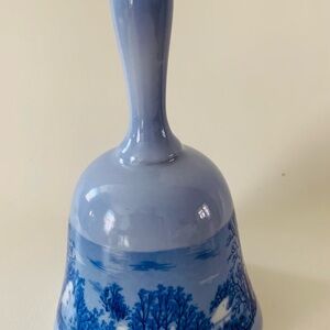Currier & Ives bell